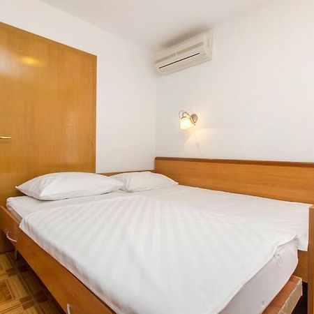 Apartments Tonimir Vodice Exterior photo