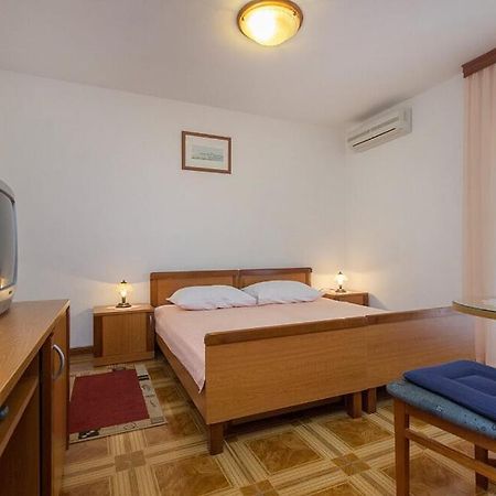 Apartments Tonimir Vodice Exterior photo