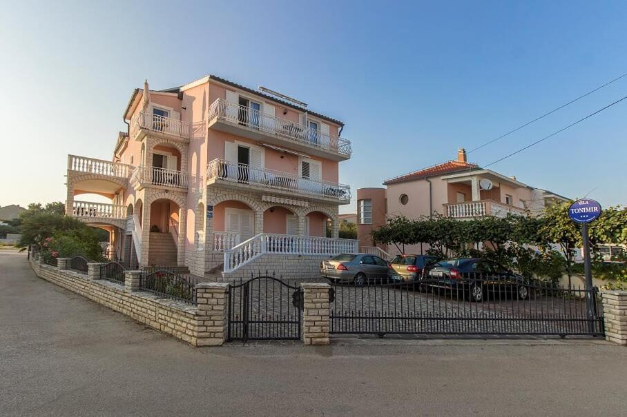 Apartments Tonimir Vodice Exterior photo