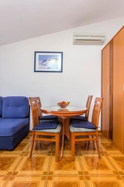 Apartments Tonimir Vodice Exterior photo